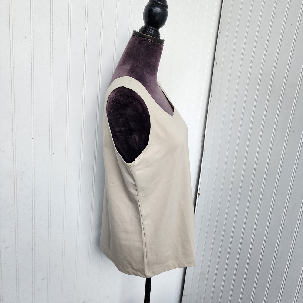 Nwt Chico's Microfiber Contemporary Basic Knit Ta… - image 4